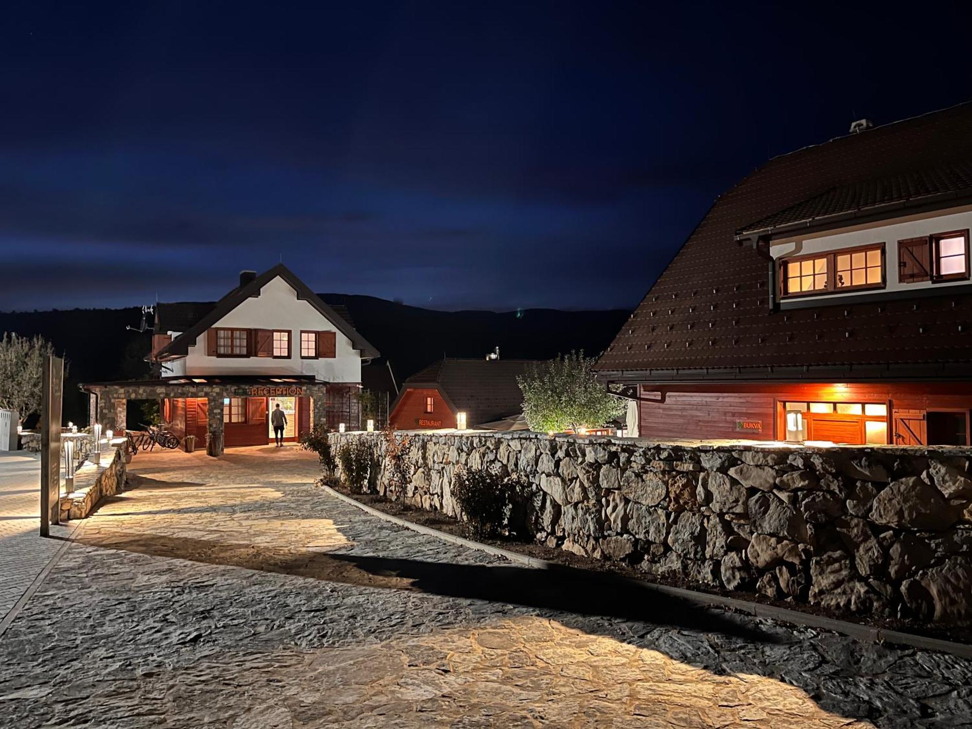 Plitvice Village Korenica Exterior foto
